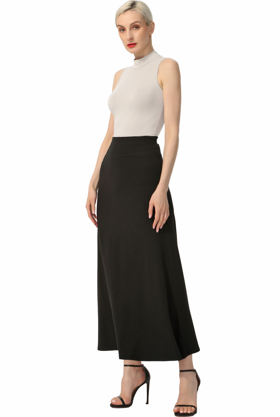 Kimi + Kai Women Waist Ruched Maxi Skirt
