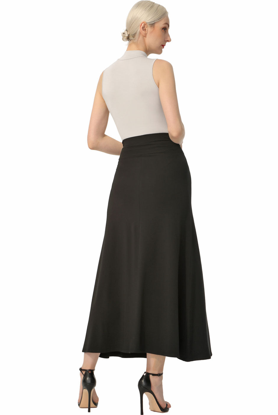 Kimi + Kai Women Waist Ruched Maxi Skirt
