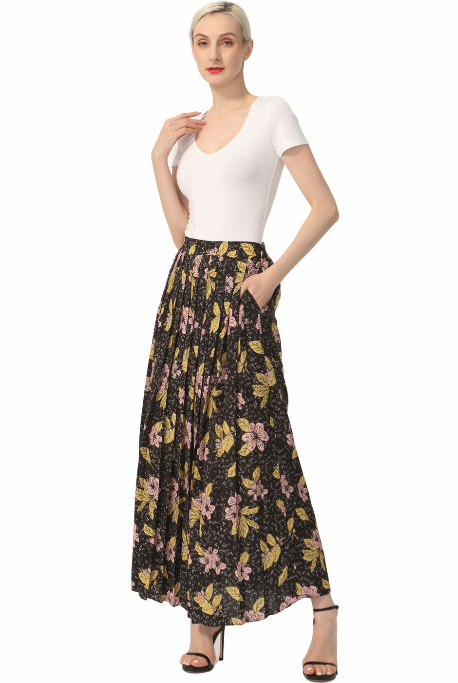 Kimi + Kai Women Print Box Pleat Maxi Skirt