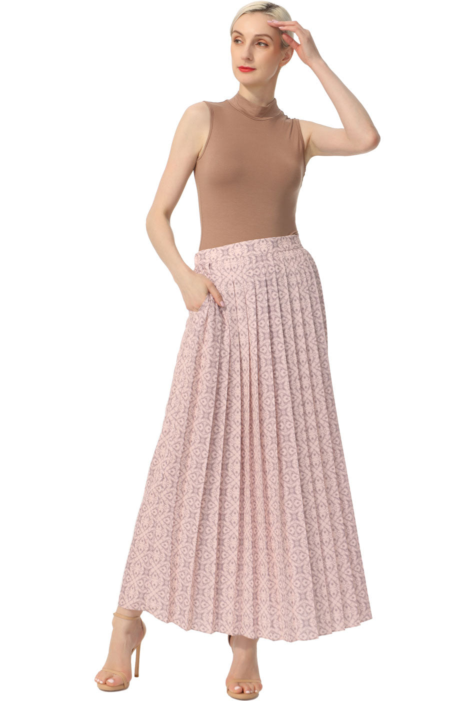 Kimi + Kai Women Print Box Pleat Maxi Skirt