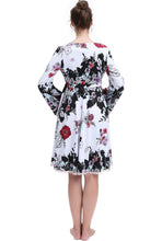 Load image into Gallery viewer, Kimi + Kai Maternity &quot;Gini&quot; Lounge Robe