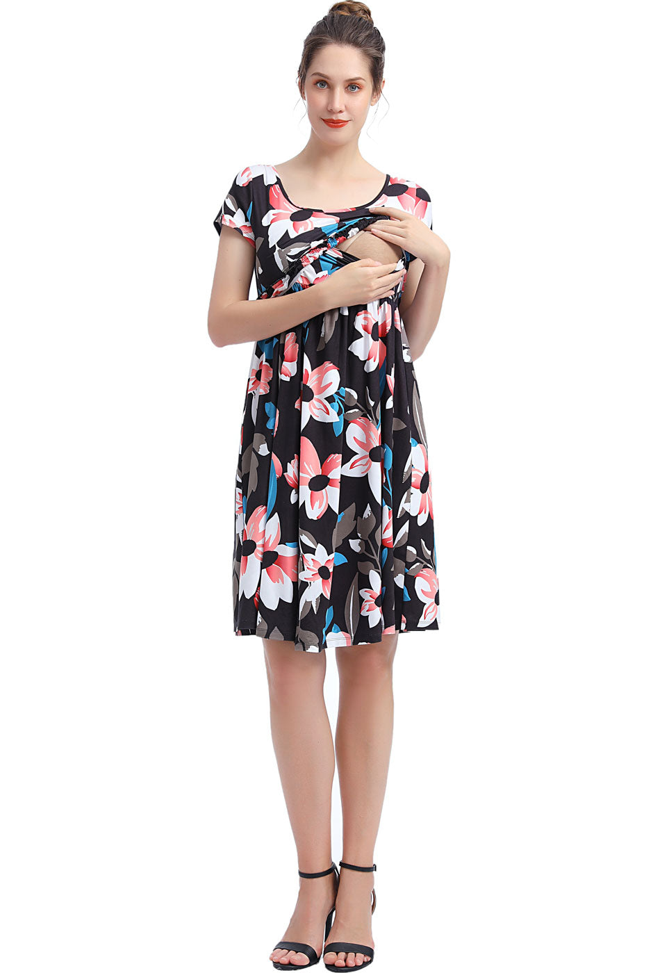 Kimi Kai Women s Astrid Maternity Nursing Skater Dress in Multicolored